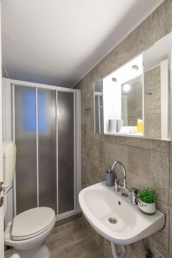 Aiolos Koukaki Center Apartment Athene Buitenkant foto