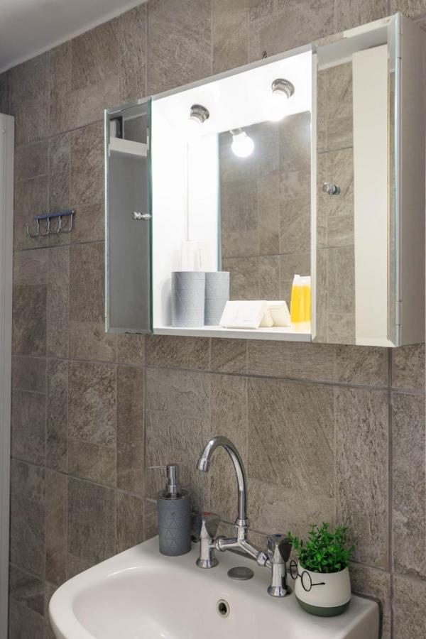 Aiolos Koukaki Center Apartment Athene Buitenkant foto